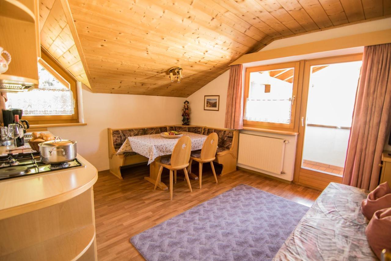 Cesa Sara Apartamento Ortisei Exterior foto